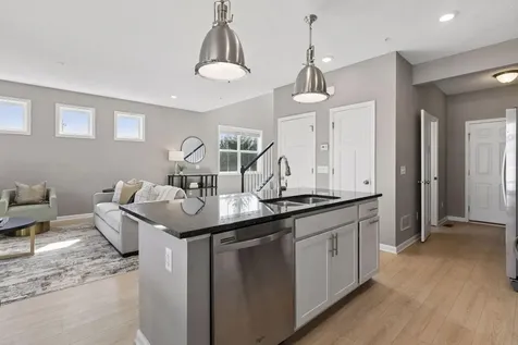 6998 Archer Trail Inver Grove Heights MN 55077