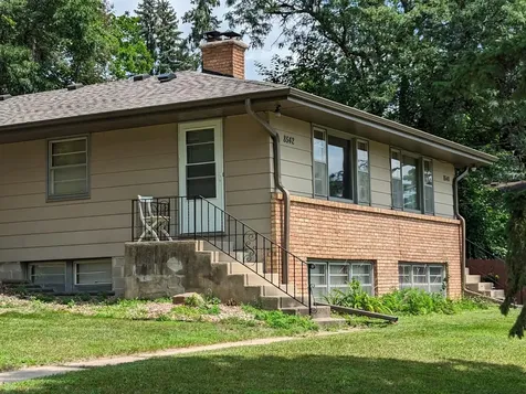 8542 Plymouth Avenue N Minneapolis MN 55427