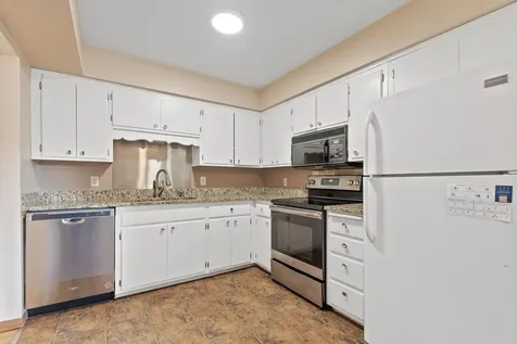 8542 Plymouth Avenue N Minneapolis MN 55427