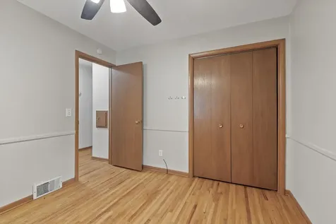8542 Plymouth Avenue N Minneapolis MN 55427