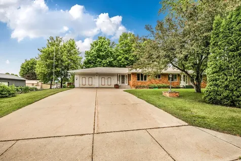 331 Prairie Street Holdingford MN 56340