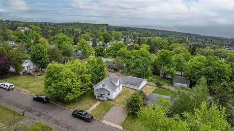 1428 Fern Avenue Duluth MN 55805