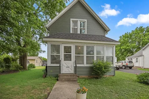 207 W Franklin Street Morristown MN 55052