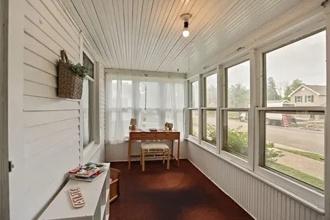 207 W Franklin Street Morristown MN 55052