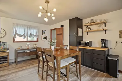 207 W Franklin Street Morristown MN 55052
