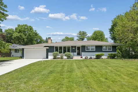 6204 Ashcroft Lane Edina MN 55424