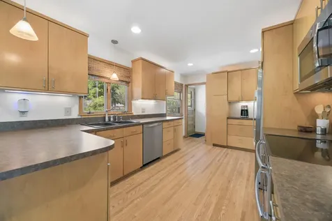 6204 Ashcroft Lane Edina MN 55424