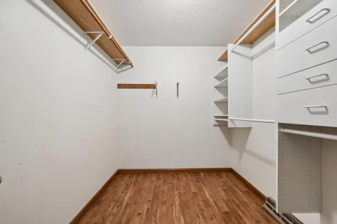 9897 80th Avenue SE Clear Lake MN 55319