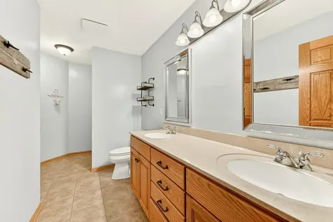 2482 Crimson Ridge Circle NW Rochester MN 55901