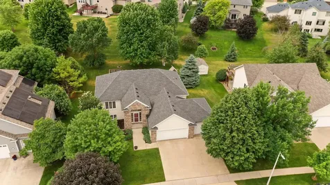2482 Crimson Ridge Circle NW Rochester MN 55901