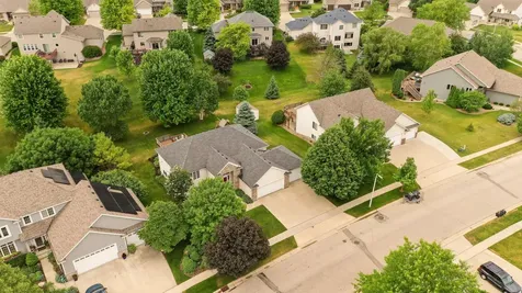 2482 Crimson Ridge Circle NW Rochester MN 55901