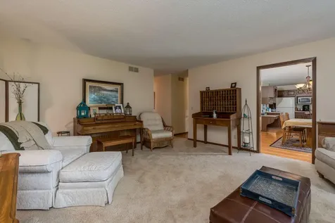 1810 Candi Lane North Mankato MN 56003