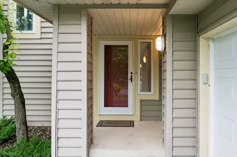 15575 17th Place N Plymouth MN 55447