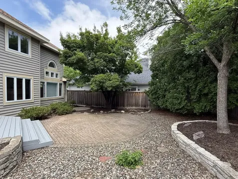 15575 17th Place N Plymouth MN 55447