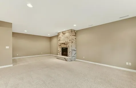 5145 Scenic Oak Drive SW Rochester MN 55902