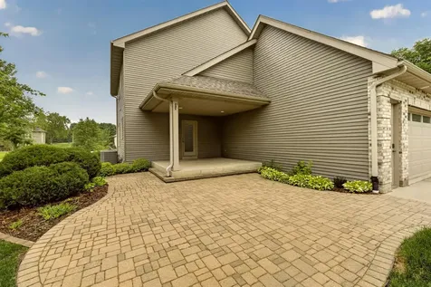 5145 Scenic Oak Drive SW Rochester MN 55902