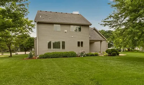 5145 Scenic Oak Drive SW Rochester MN 55902
