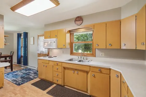 204 2nd Street NW Fairfax MN 55332