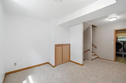204 2nd Street NW Fairfax MN 55332