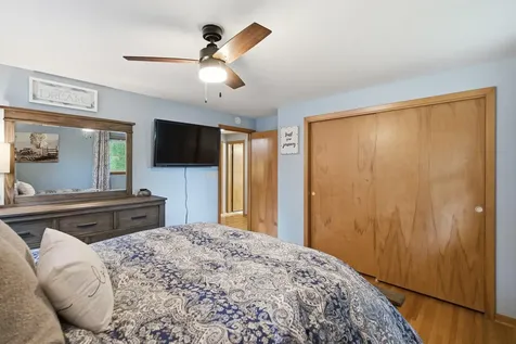 204 2nd Street NW Fairfax MN 55332