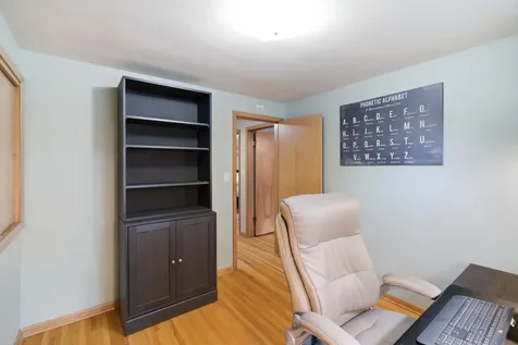 204 2nd Street NW Fairfax MN 55332