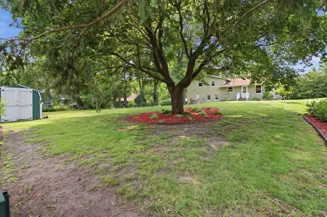204 2nd Street NW Fairfax MN 55332