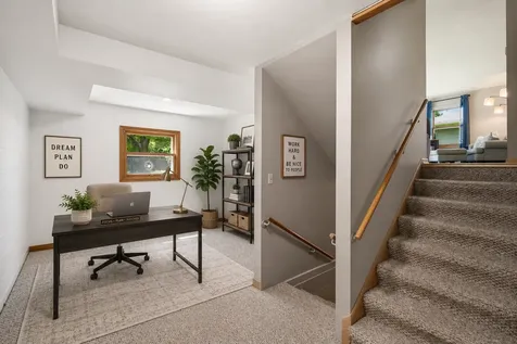 204 2nd Street NW Fairfax MN 55332