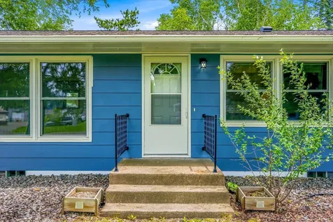 535 2nd Avenue NE Milaca MN 56353