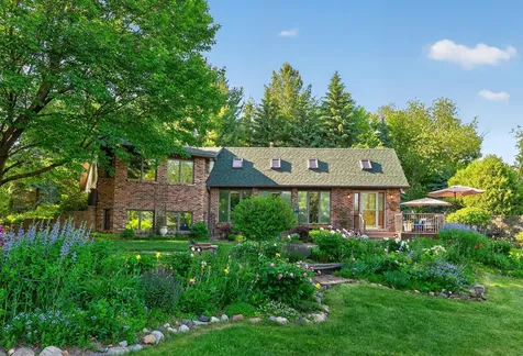 8840 River Heights Way Inver Grove Heights MN 55076