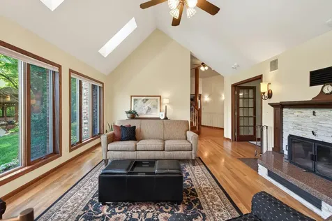 8840 River Heights Way Inver Grove Heights MN 55076