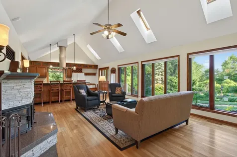 8840 River Heights Way Inver Grove Heights MN 55076