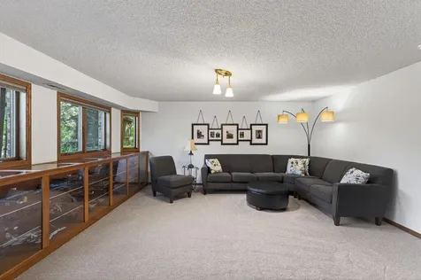 8840 River Heights Way Inver Grove Heights MN 55076