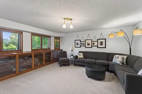 8840 River Heights Way Inver Grove Heights MN 55076