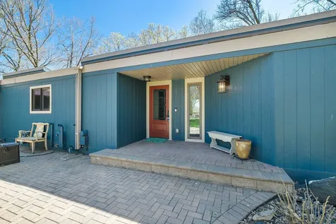7481 Long Lake Road Willmar MN 56201