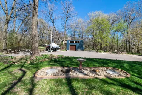 7481 Long Lake Road Willmar MN 56201