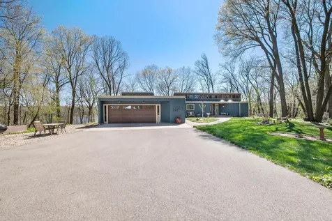 7481 Long Lake Road Willmar MN 56201