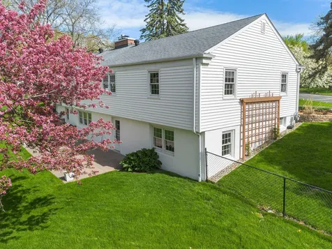 6708 Sally Lane Edina MN 55439