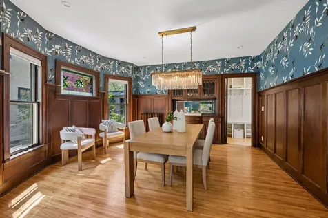 2006 Fremont Avenue S Minneapolis MN 55405