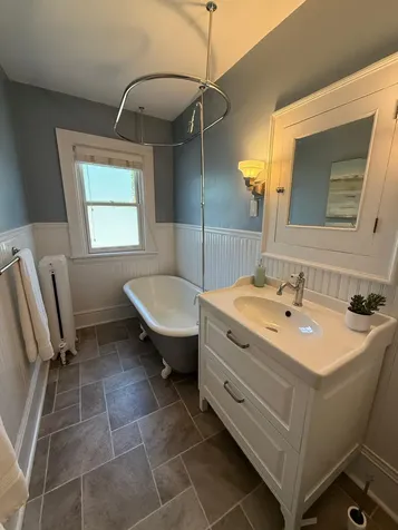 2006 Fremont Avenue S Minneapolis MN 55405