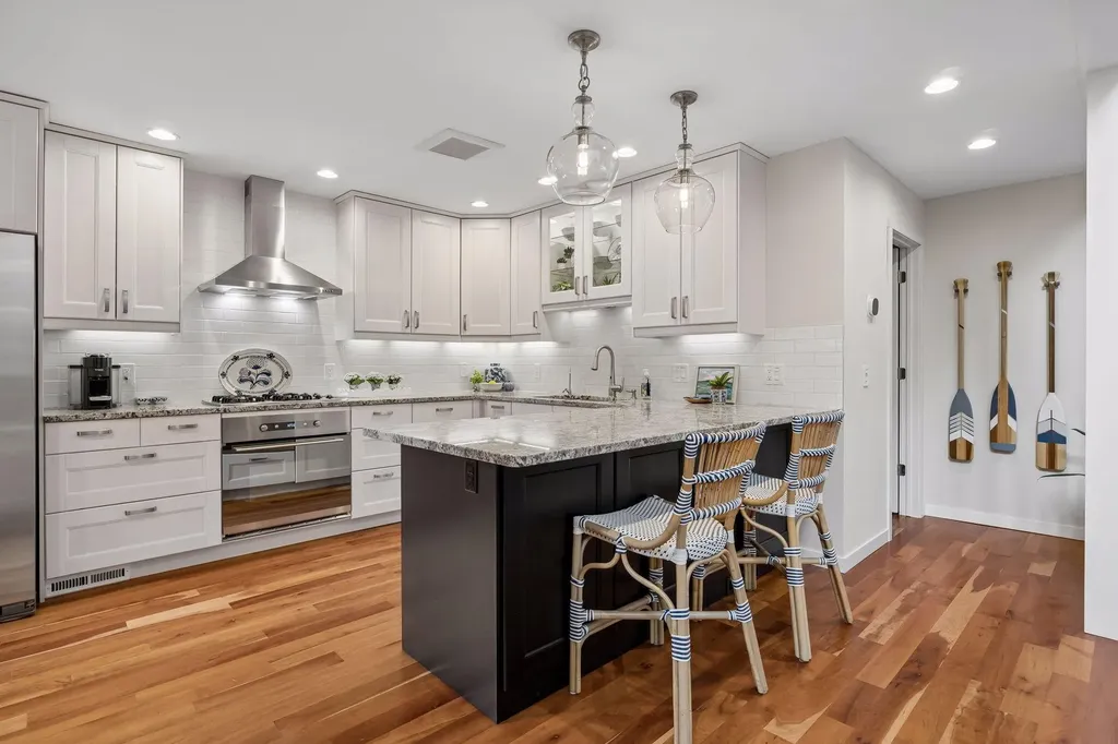 5724 Duncan Lane Edina MN 55436