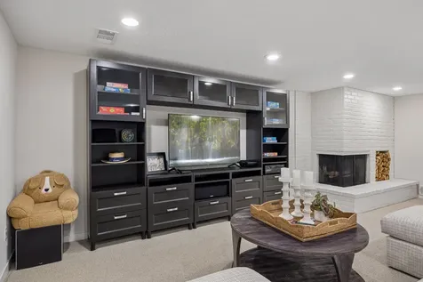 5724 Duncan Lane Edina MN 55436