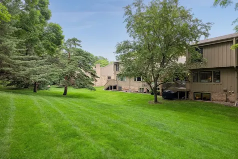 5724 Duncan Lane Edina MN 55436