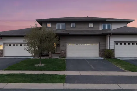 1238 Vernon Drive Carver MN 55315