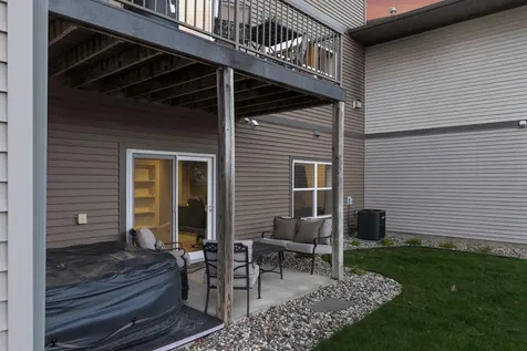 1238 Vernon Drive Carver MN 55315