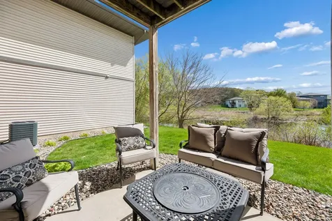 1238 Vernon Drive Carver MN 55315