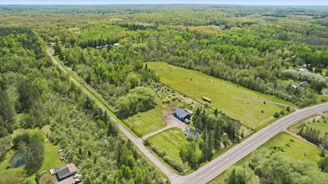 6411 S Preston Road Superior WI 54880