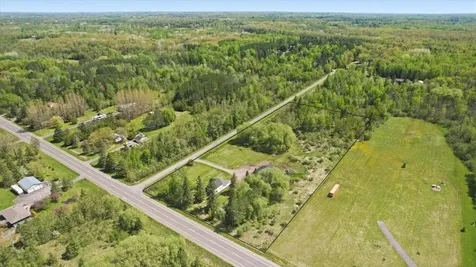 6411 S Preston Road Superior WI 54880