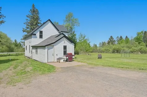 6411 S Preston Road Superior WI 54880