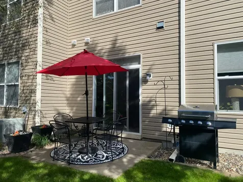 16768 39th Avenue N Plymouth MN 55446