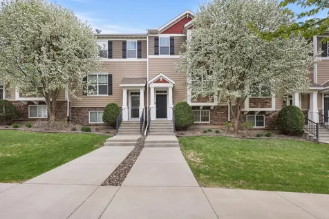 11330 Sandcastle Drive Woodbury MN 55129